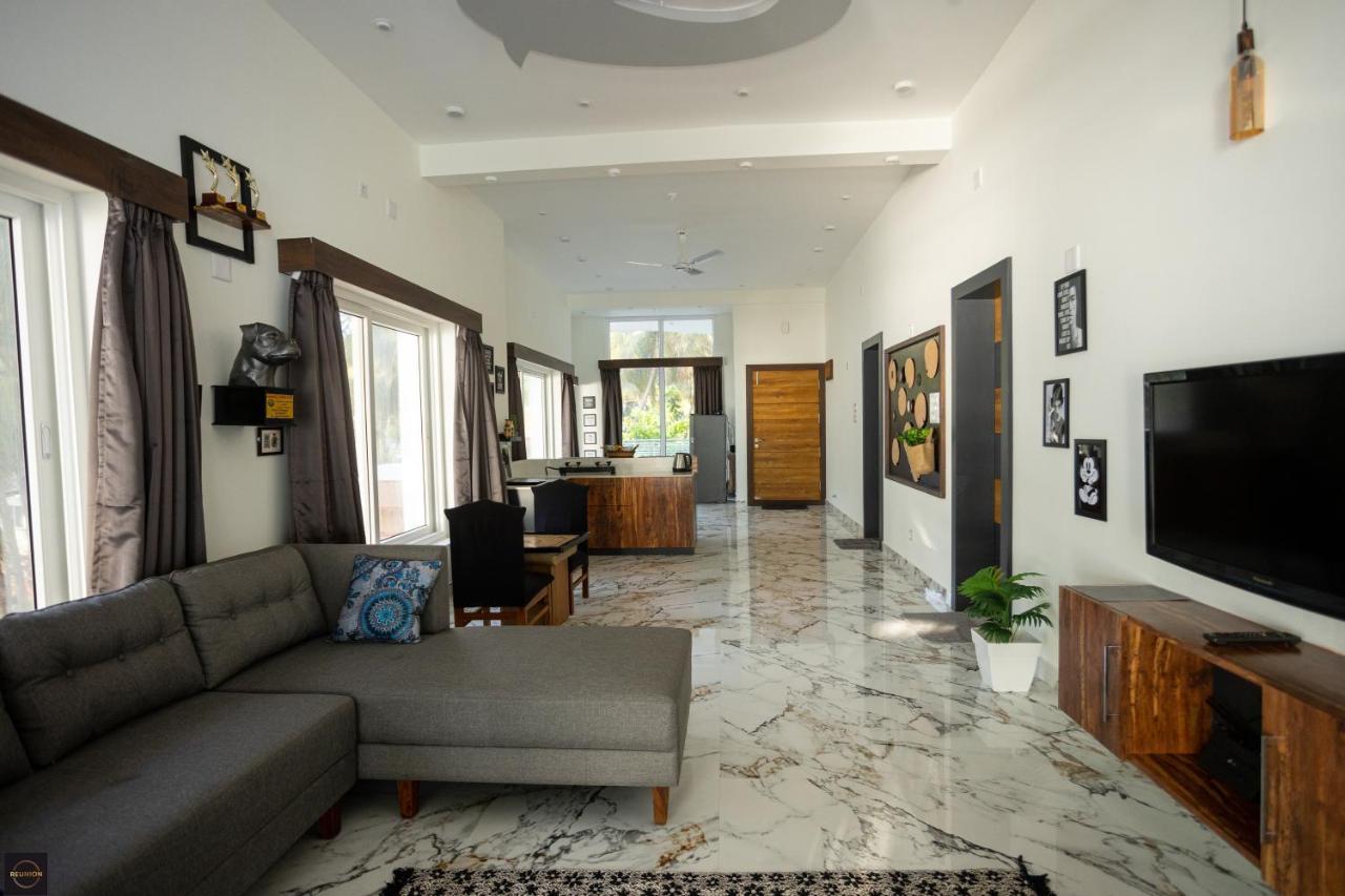 Reunion Ocean Manor - Beach House Udupi Exterior photo